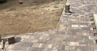 Профессиональная укладка тротуарной плитки на клей в Куйбышеве в октябре