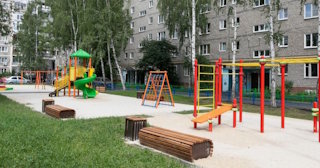 Благоустройство детской площадки во дворе от 1970 руб. в Куйбышеве